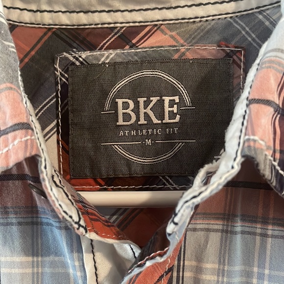 Men's button up - Picture 2 of 4